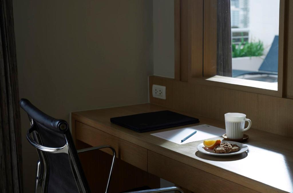 Shama Lakeview Asoke Bangkok - 湖景一卧室