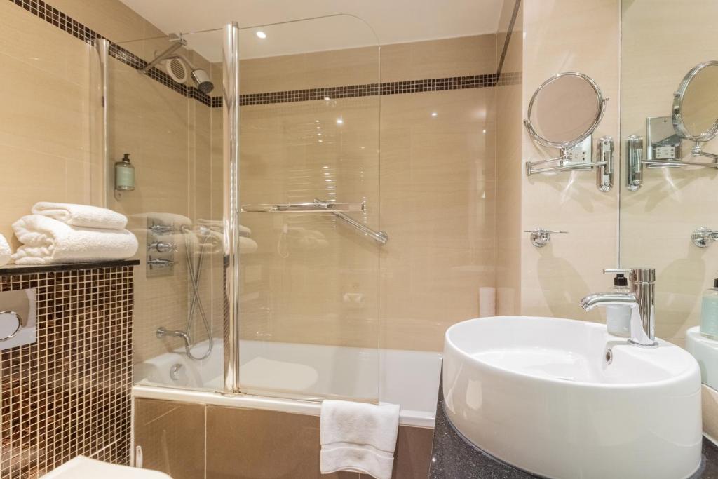 Beaufort House - Knightsbridge photo