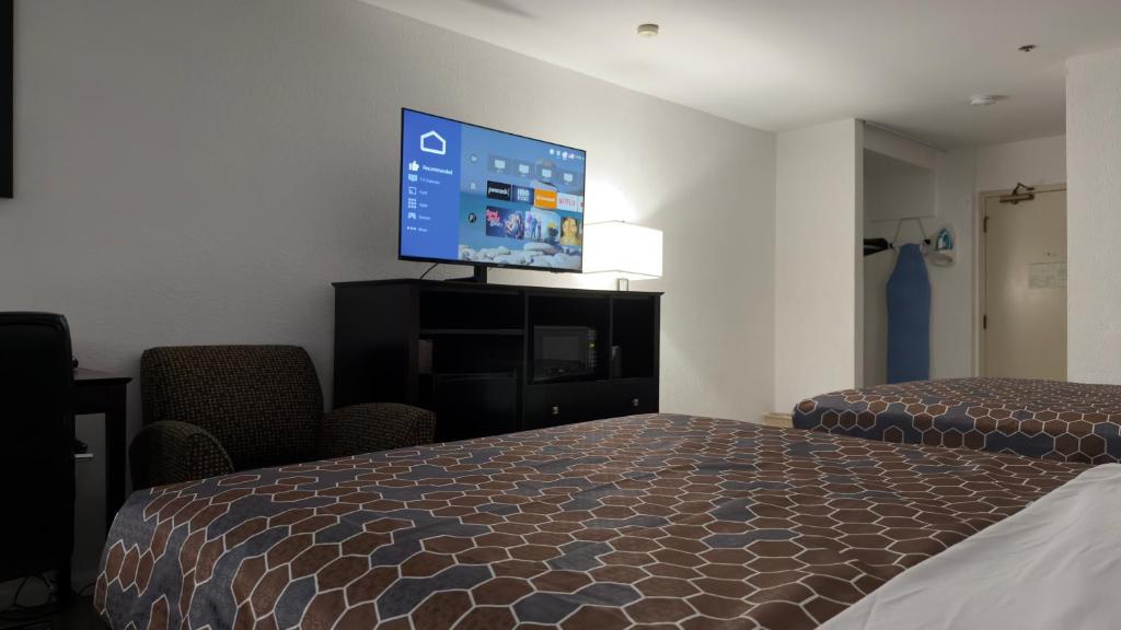 Best Western Oakbrook Inn photo