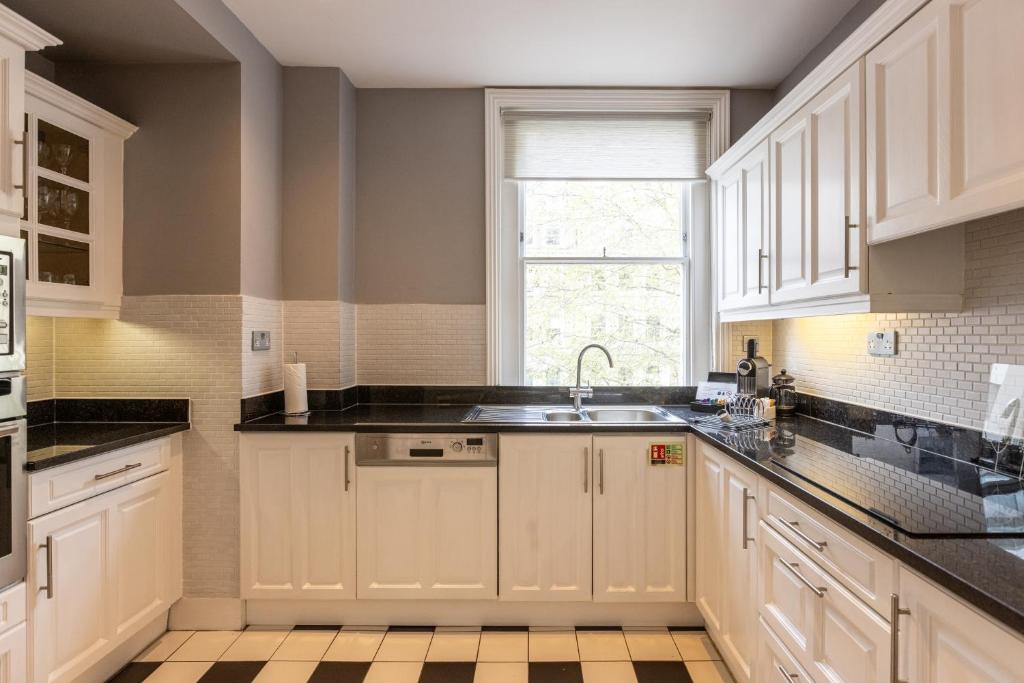 Beaufort House - Knightsbridge photo