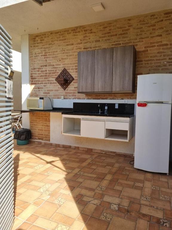 Pousada Recanto da Estação - Chambre Quadruple Avec Balcon