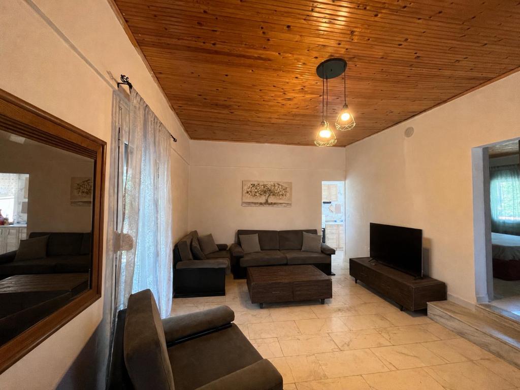 Arches Cottage