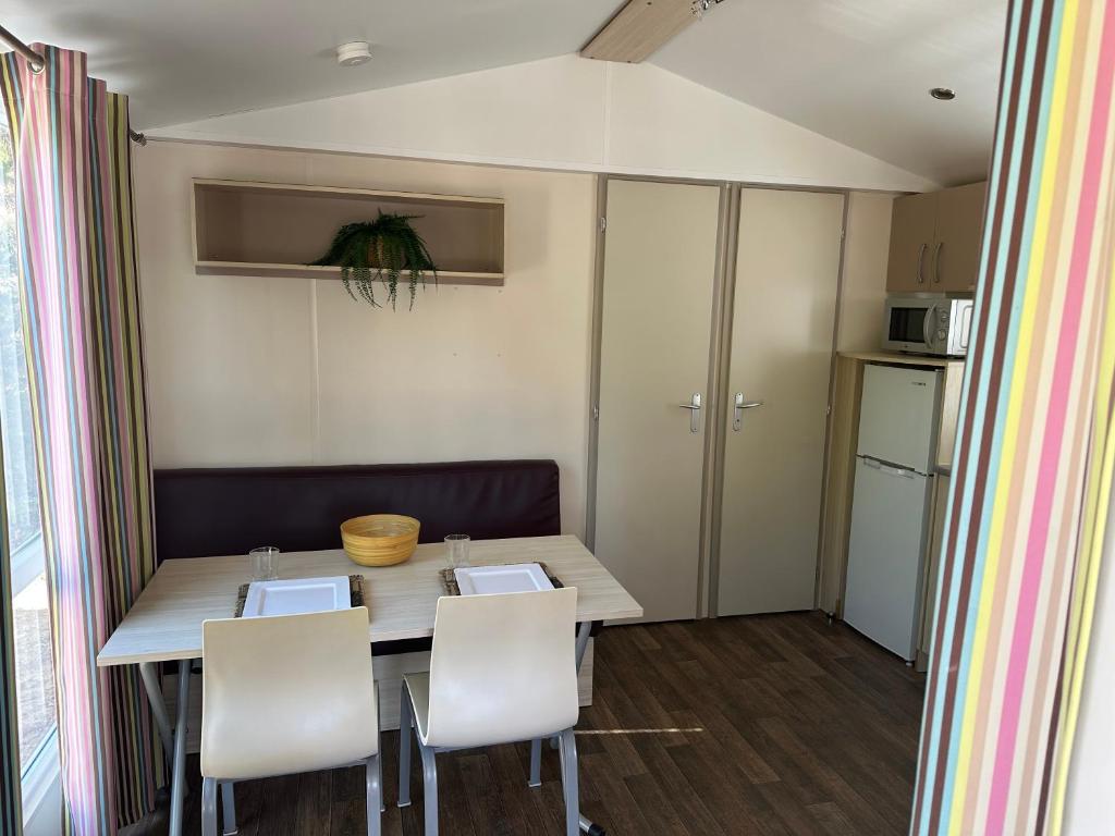 Camping Rio Vero de Alquézar - Family Bungalow