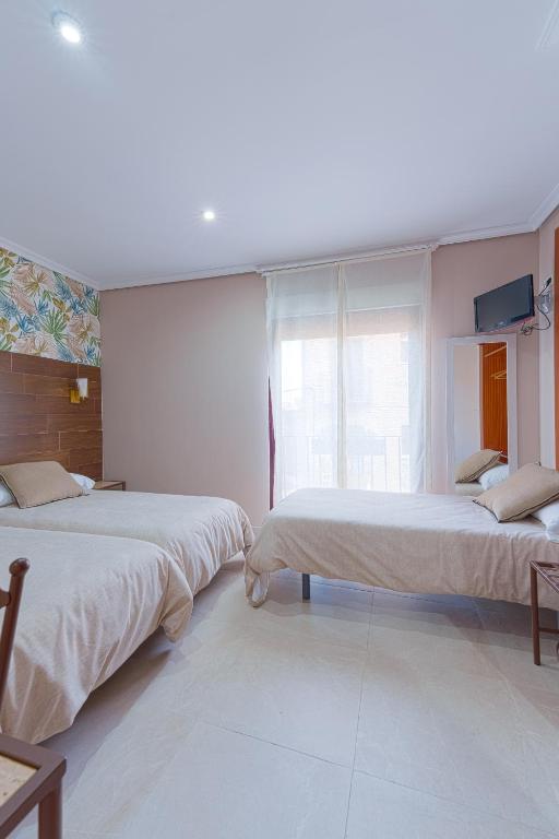 Hostal Sol photo