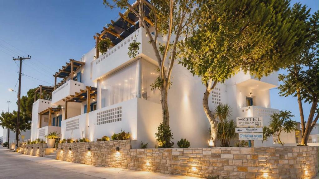 Angelica's Deluxe Rooms in Adamas