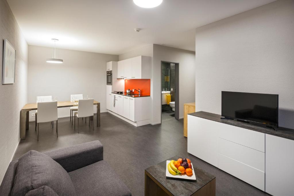 Kuchyň nebo kuchyňský kout v ubytování Aparthotel-aarau-WEST Swiss Quality