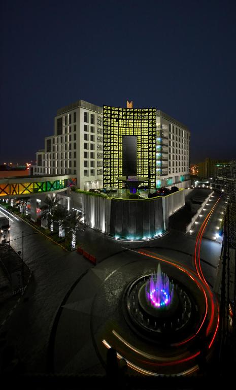 امکانات Grand Millennium Muscat Apartments and Suites connected to Mall - تصویر ۴