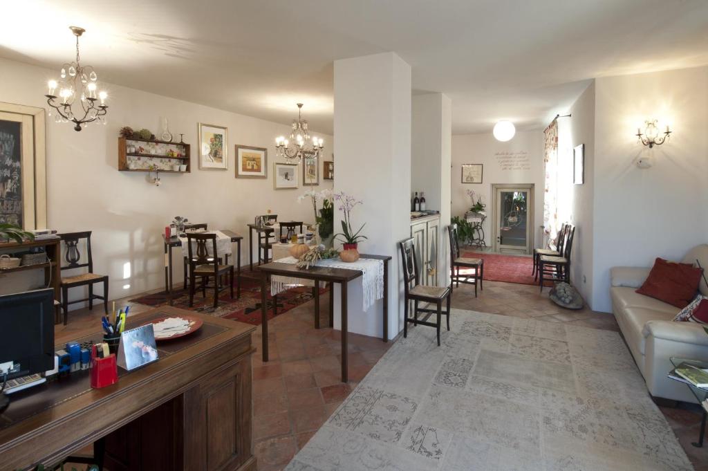 Posedenie v ubytovaní Agriturismo Rivella