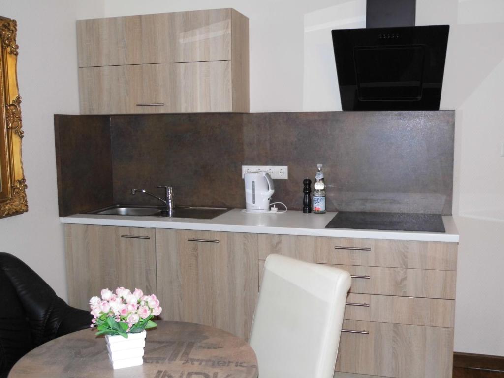 Aparthotel Guzulka & Restaurant - Triple Room