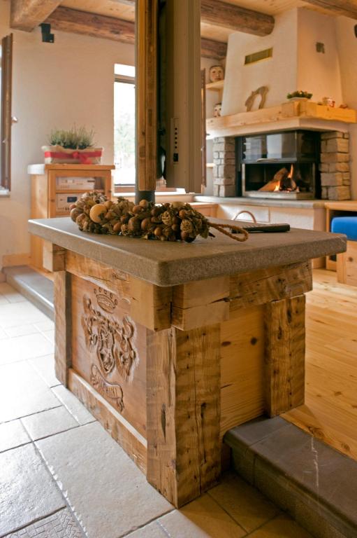 Kuchyň nebo kuchyňský kout v ubytování Haus Khlemele