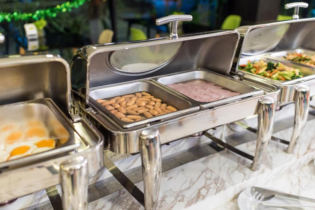 Pause and Play Hotel - Resim 18