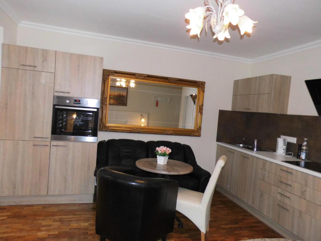 Aparthotel Guzulka & Restaurant - Studio Apartment