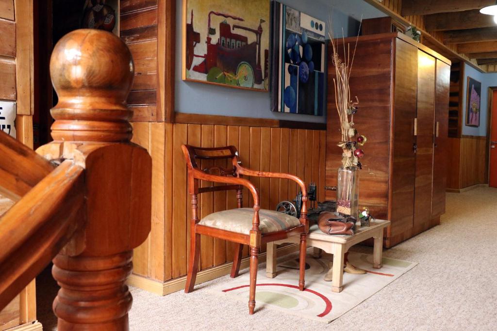 Posezení v ubytování Hotel Museo El Greco Puerto Varas