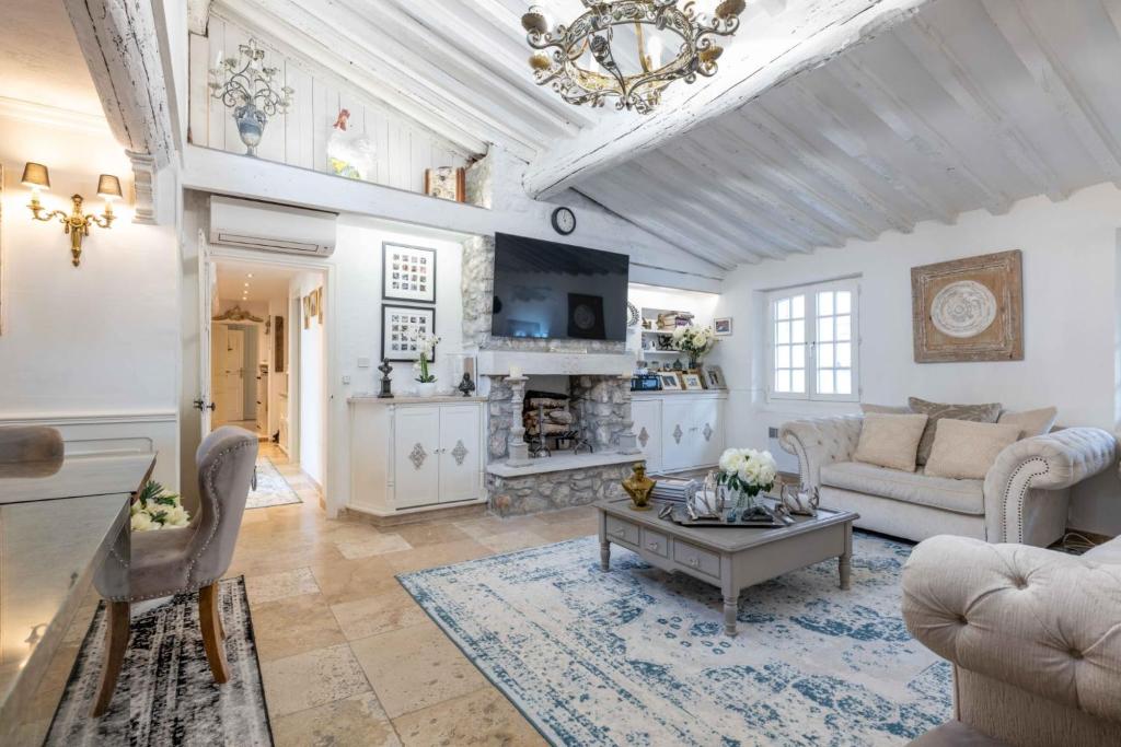 antibes luxury apartment