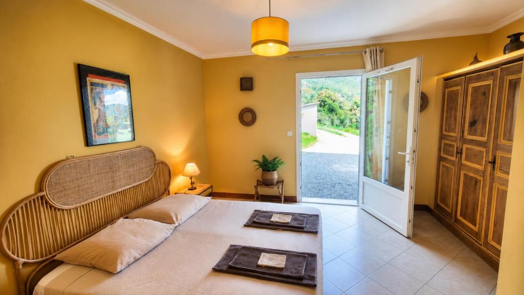 A Pianella - Double Or Twin Room With Mountain View