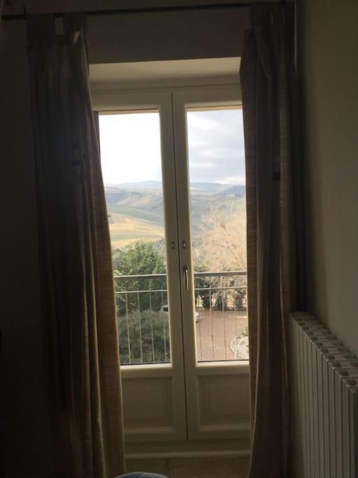 Nespecifikovaný výhled na hory nebo výhled na hory při pohledu z bed and breakfast