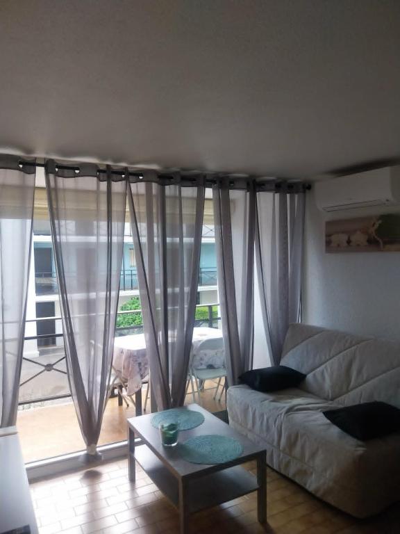 Studio meublé 4 personnes