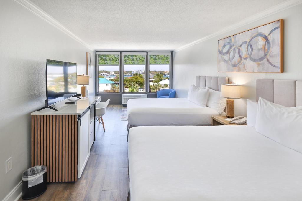 Wyndham Garden Fort Walton Beach Destin - 