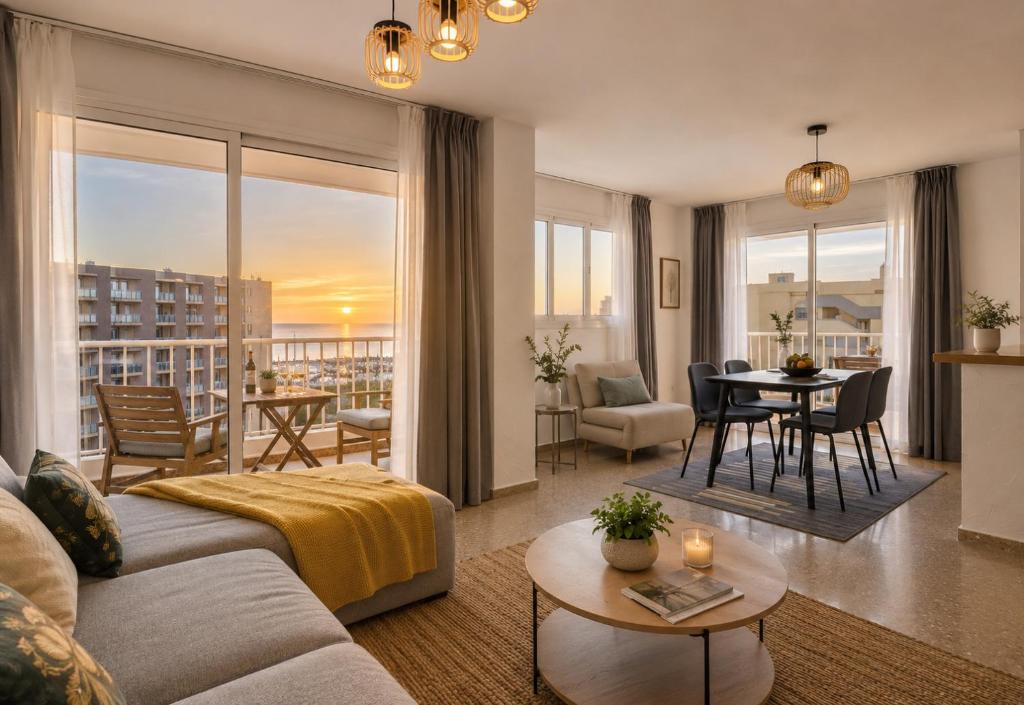 Benalmadena Seafront Apartment with Parking - Magnolia Properties