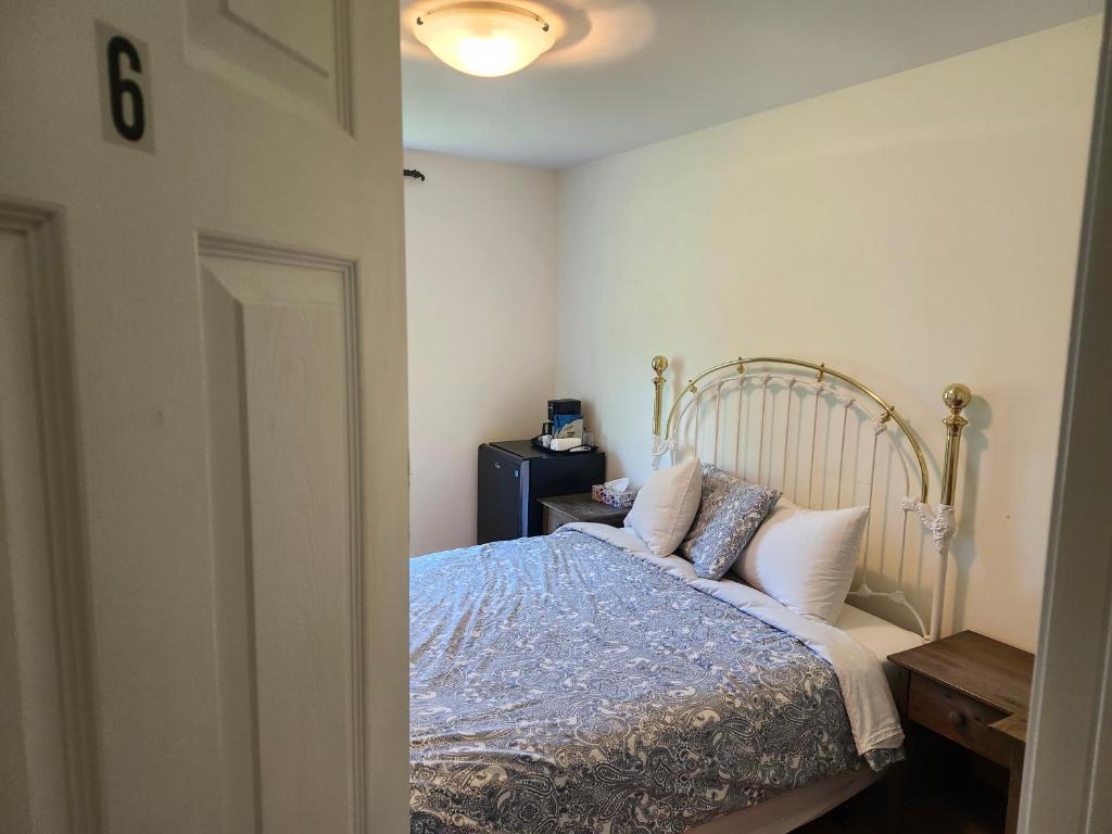 Auberge Schweizer - Camera Doppia Con Bagno Privato