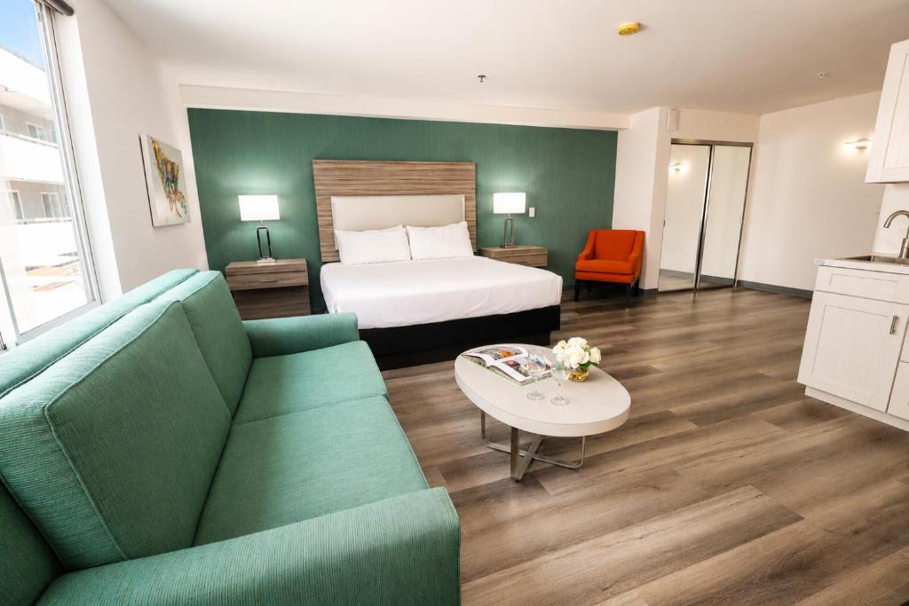 Porto Vista Hotel In Little Italy - 