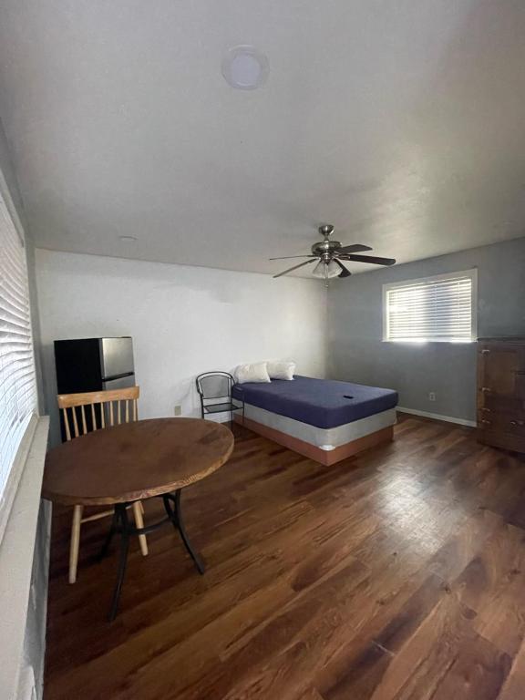Pinetop Studio Suites photo