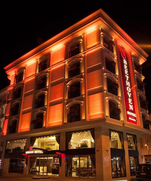 Budova, kde se hotel nachází
