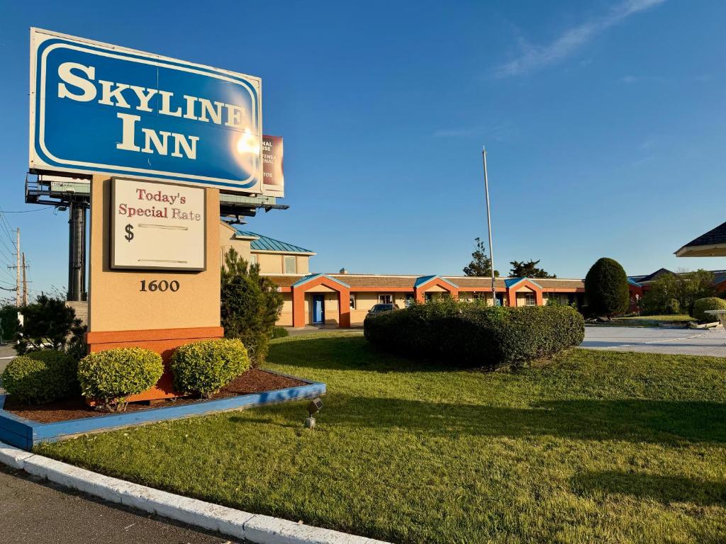 Skyline Inn photo