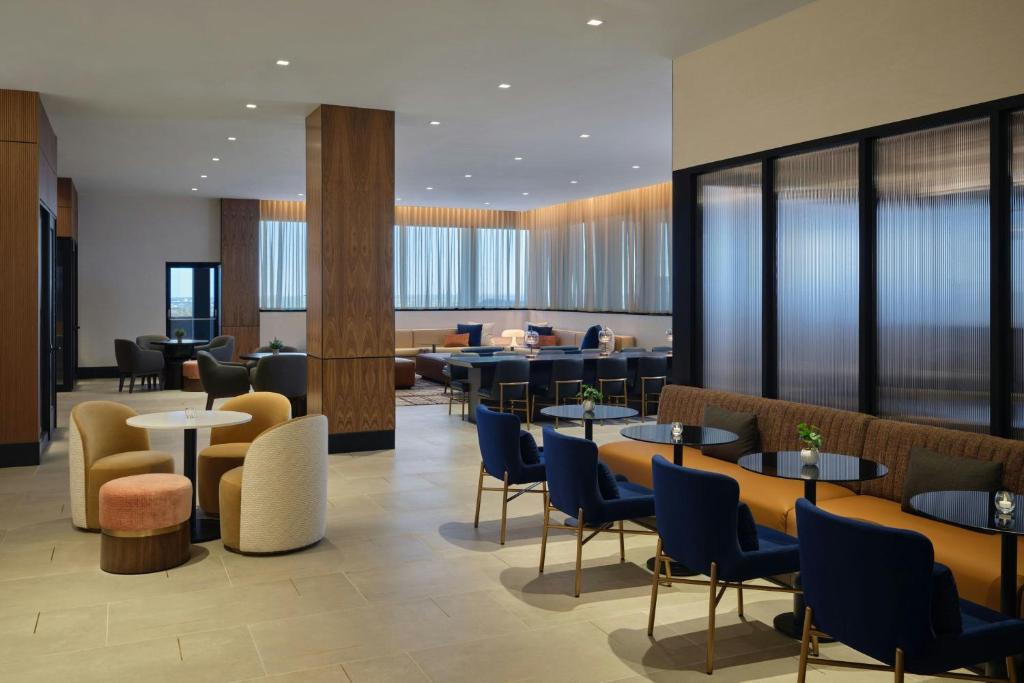 Sheraton Denver West Hotel photo