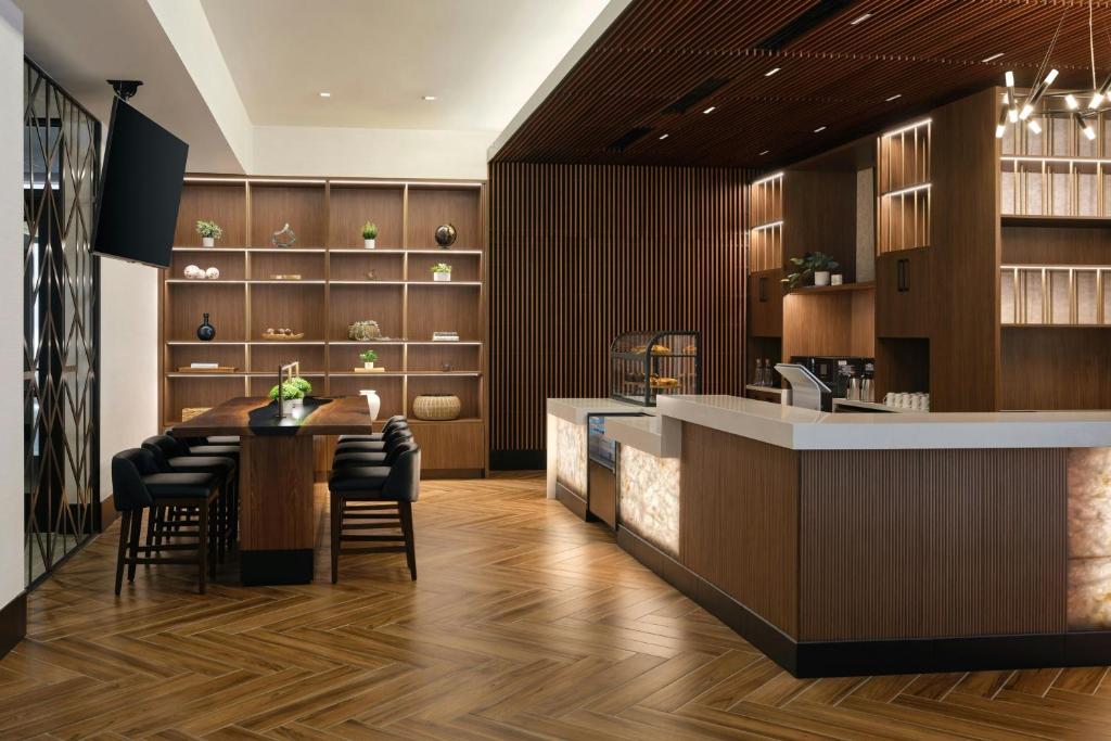 Sheraton Denver West Hotel photo