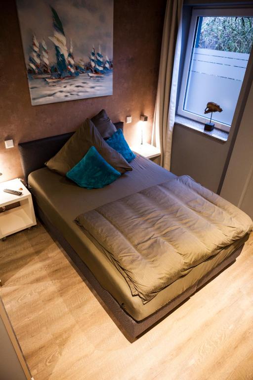 Hotel Nacht-Quartier - Single Room With Bathroom