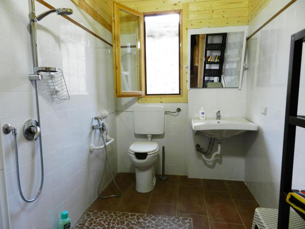 Koupelna v ubytování Agriturismo Paparanza