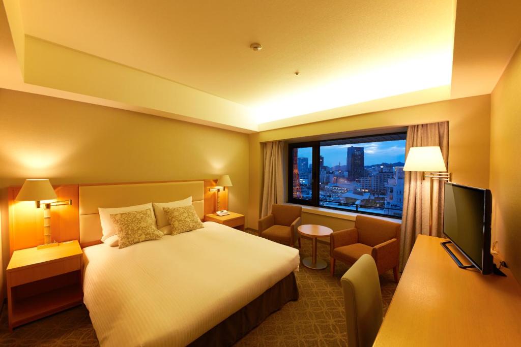 TV a/nebo společenská místnost v ubytování Hotel Okura Kobe