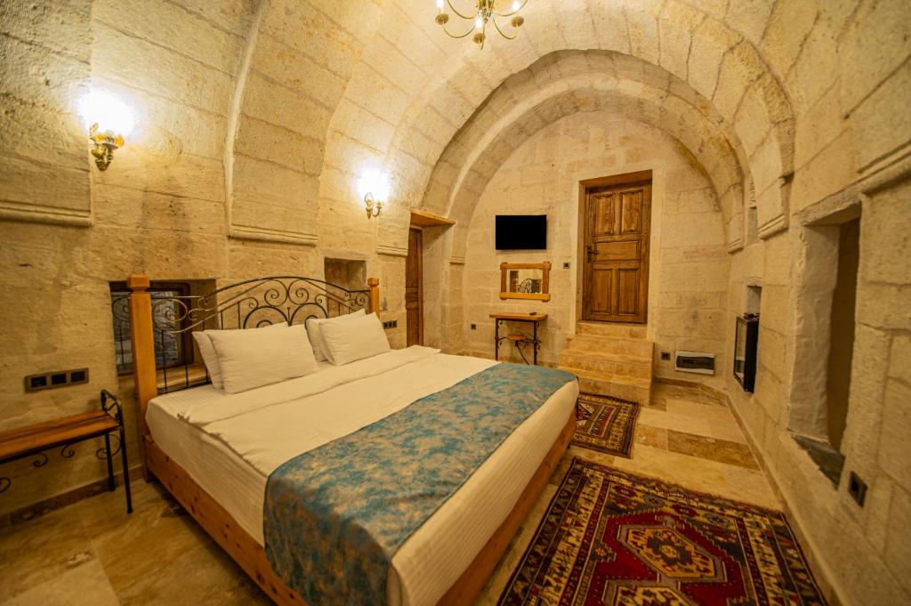 Chelebi Cave House - Deluxe King Room - Annex