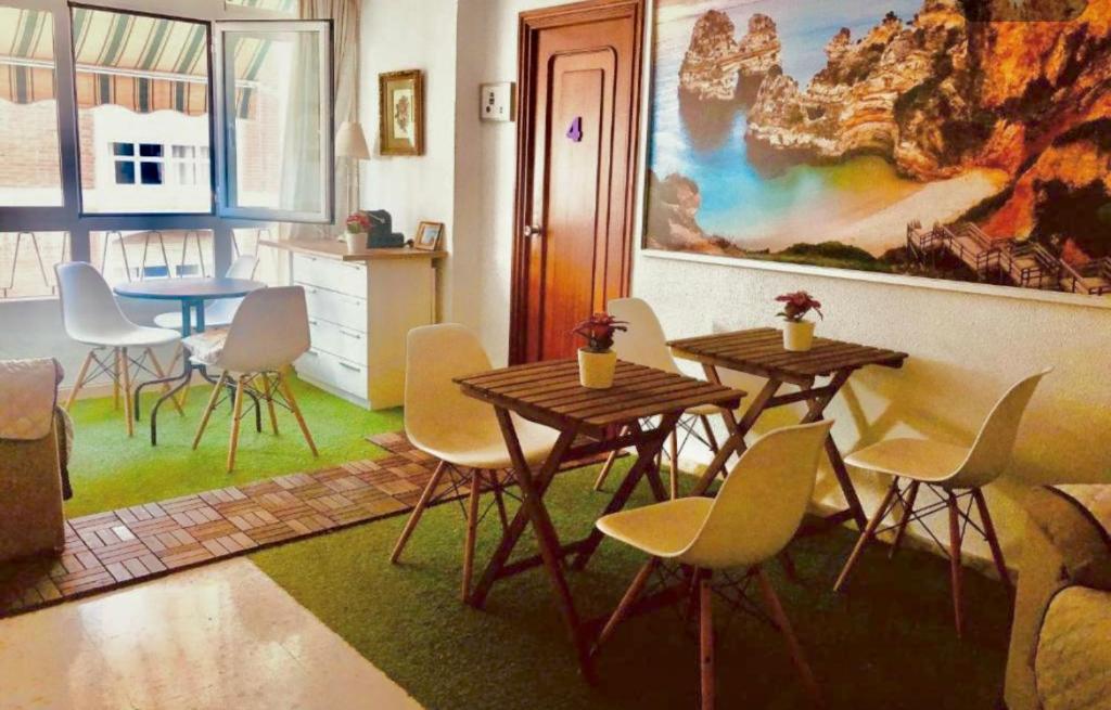 Mota rooms