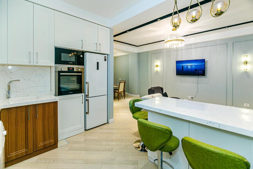 فضای داخلی Ivory Grey Apartment در باکو - تصویر ۳