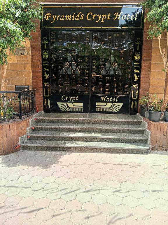 Pyramids Crypt Hotel photo