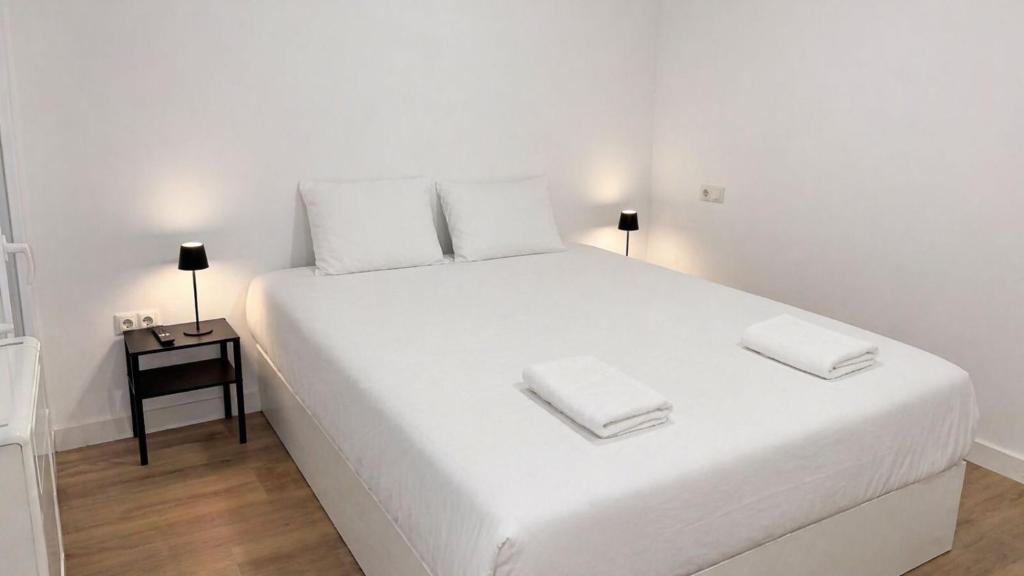 E - Habitación espaciosa en Madrid Centro