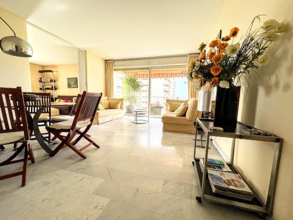 Eden Park, dans belle résidence appartement 6 personnes piscine et tennis
