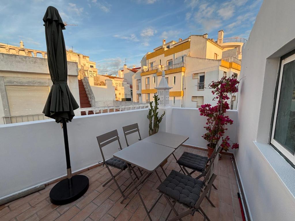Cosy town house with sunny terrace