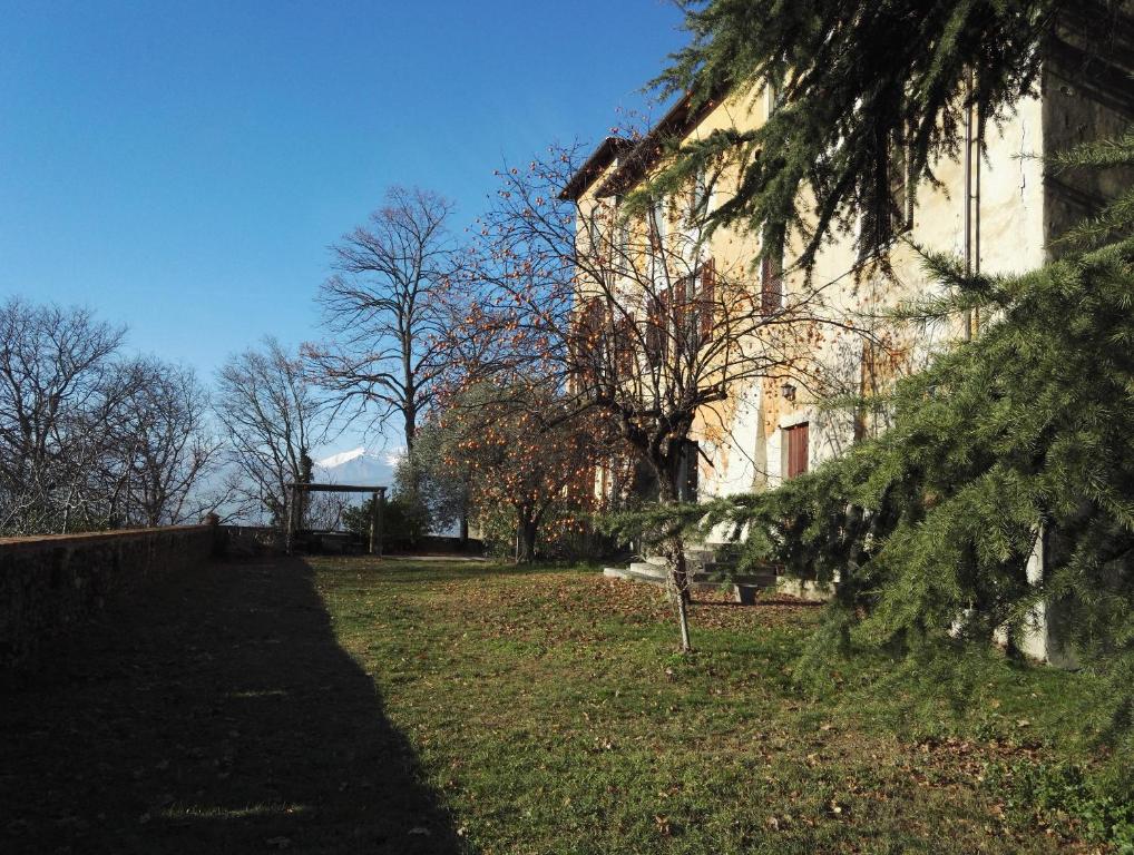 Vonkajšia záhrada v ubytovaní B&B Castello di Camerletto