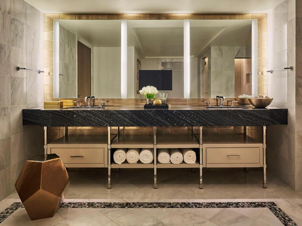 L'Ermitage Beverly Hills photo