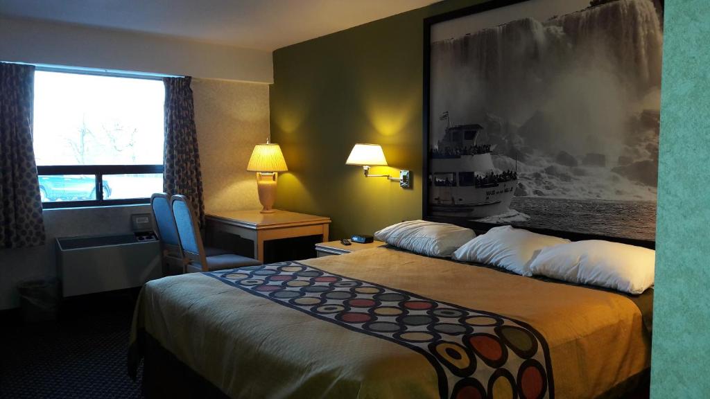 Super 8 by Wyndham Niagara Falls North - Resim 28