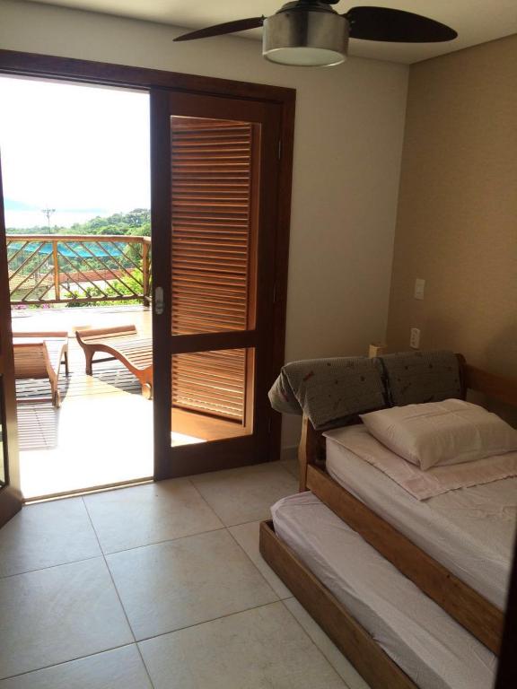  Casa de Luxo em Ilhabela vista para o Mar - Condominio Yacamin- Praia do Curral