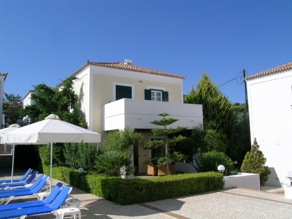 Zahrada ubytování Nissia Traditional Residences Spetses