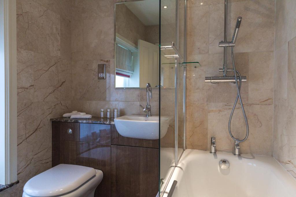 The Falcon Hotel - Double Room