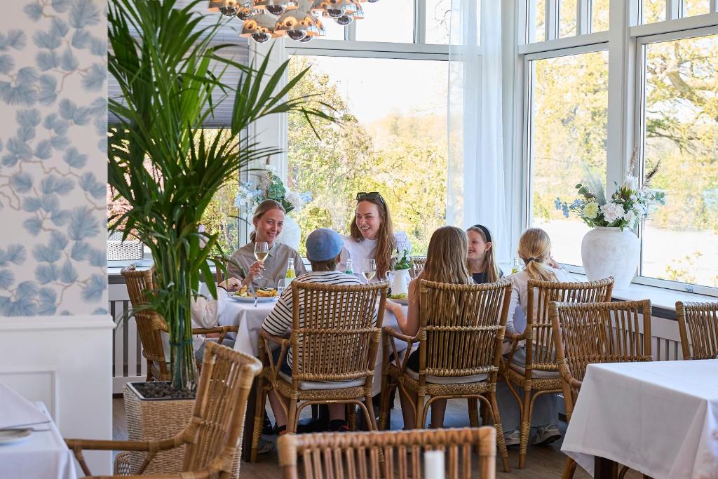 Gæster der bor på Hotel Troense