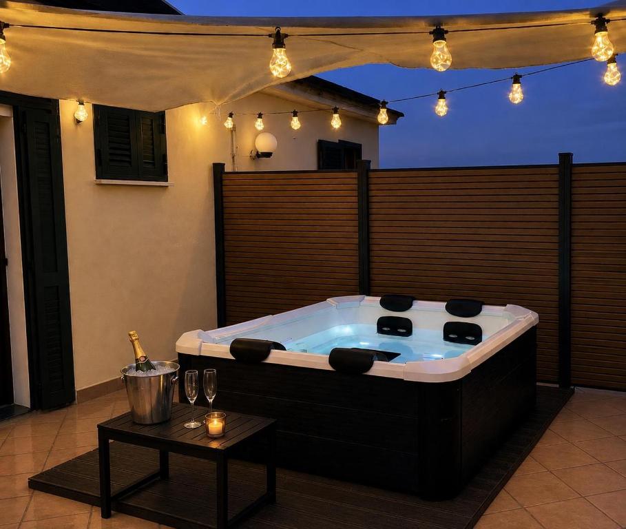 Luxury SantPeter Bike with Jacuzzi on the Rooftop