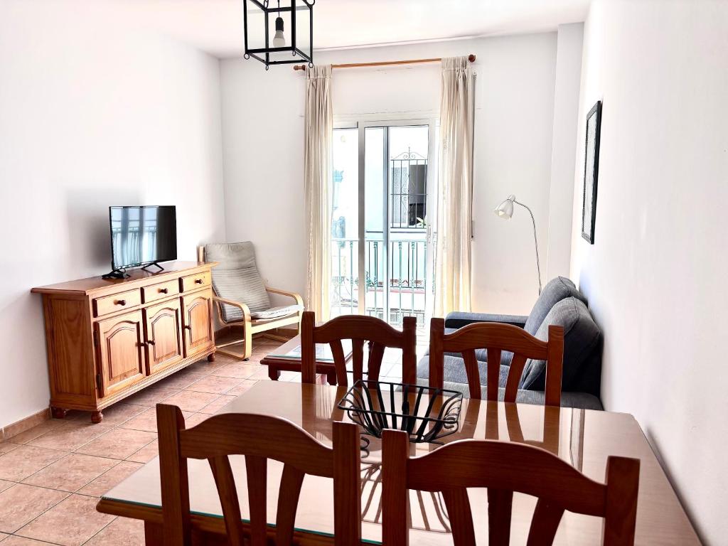 Easy Nerja Apartments - Apartamento De 2 Quartos