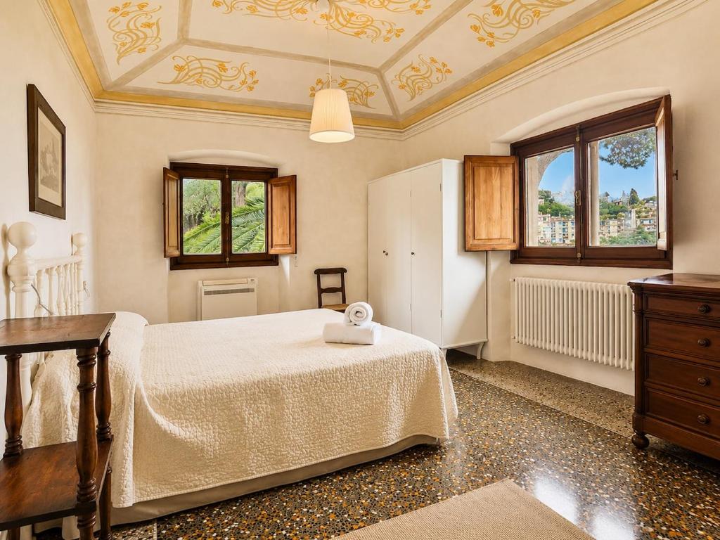 Xenia - 2 rooms apt at Villa Edoardo